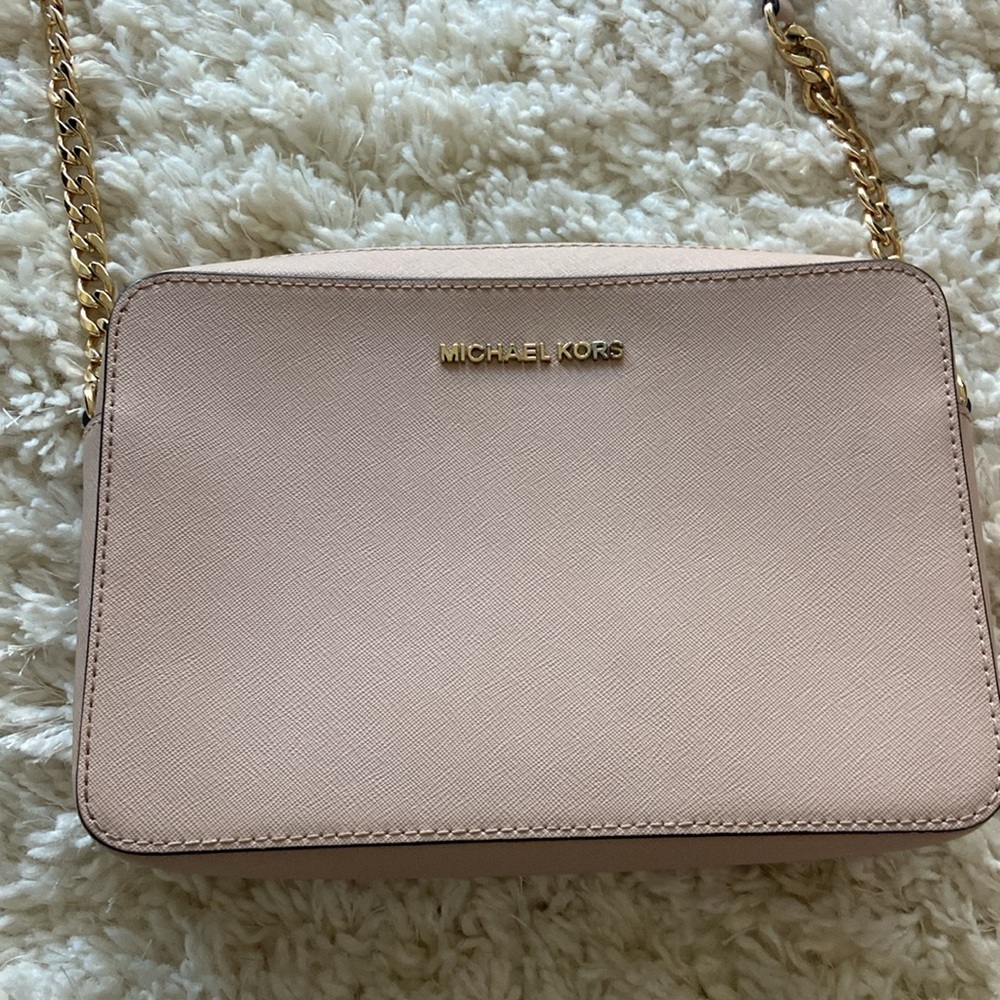 Michael Kors jet set cross body purse - Picture 5 of 11